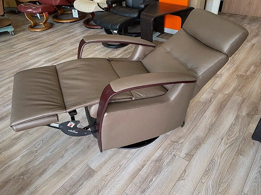IMG Peak RG365 Manual Relaxer Large Swing Recliner Rocker Chair in Smoke Leather